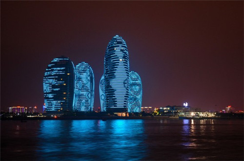 亚龙湾在售海景别墅